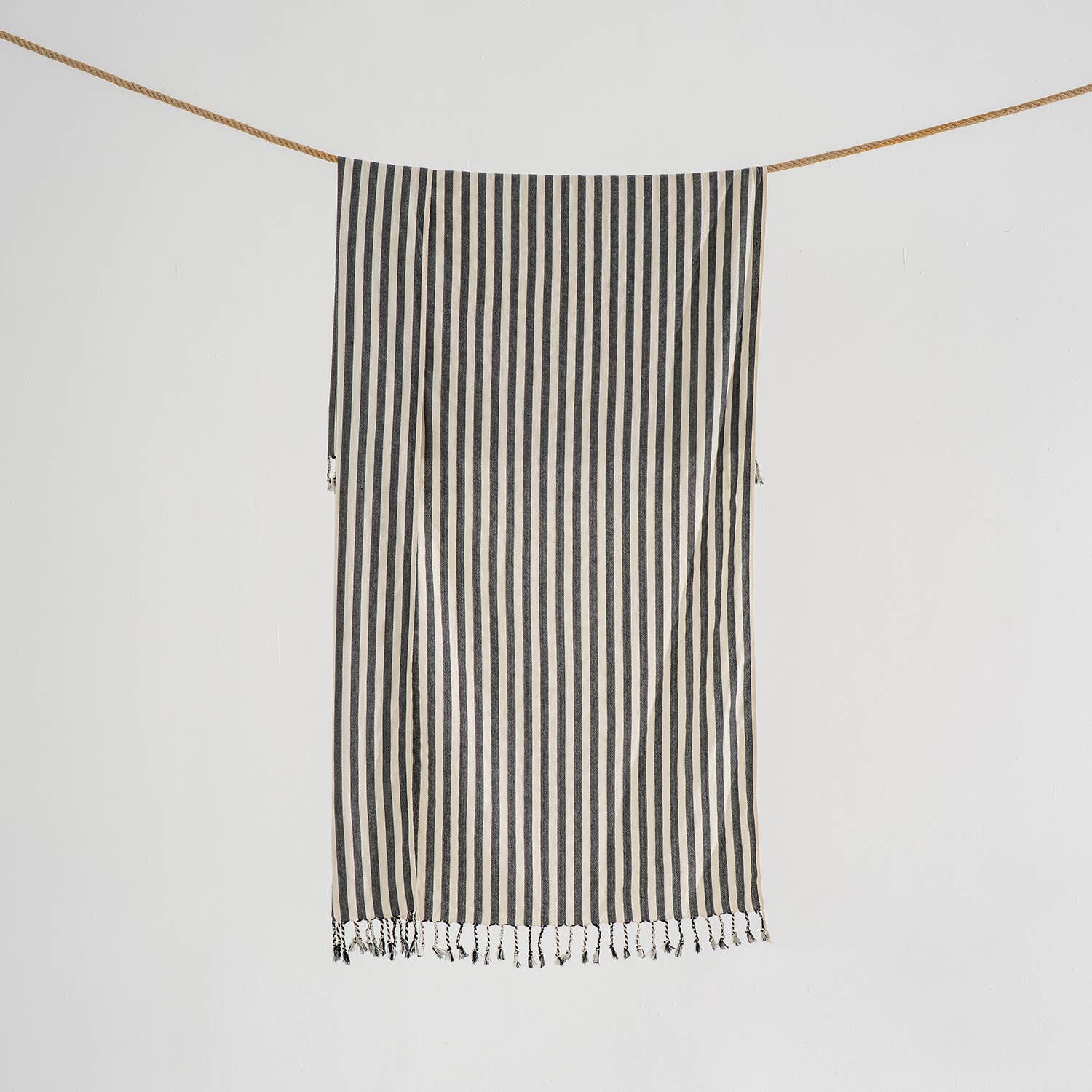 Light Weight 100% Cotton Beach Towels - Black/Cream