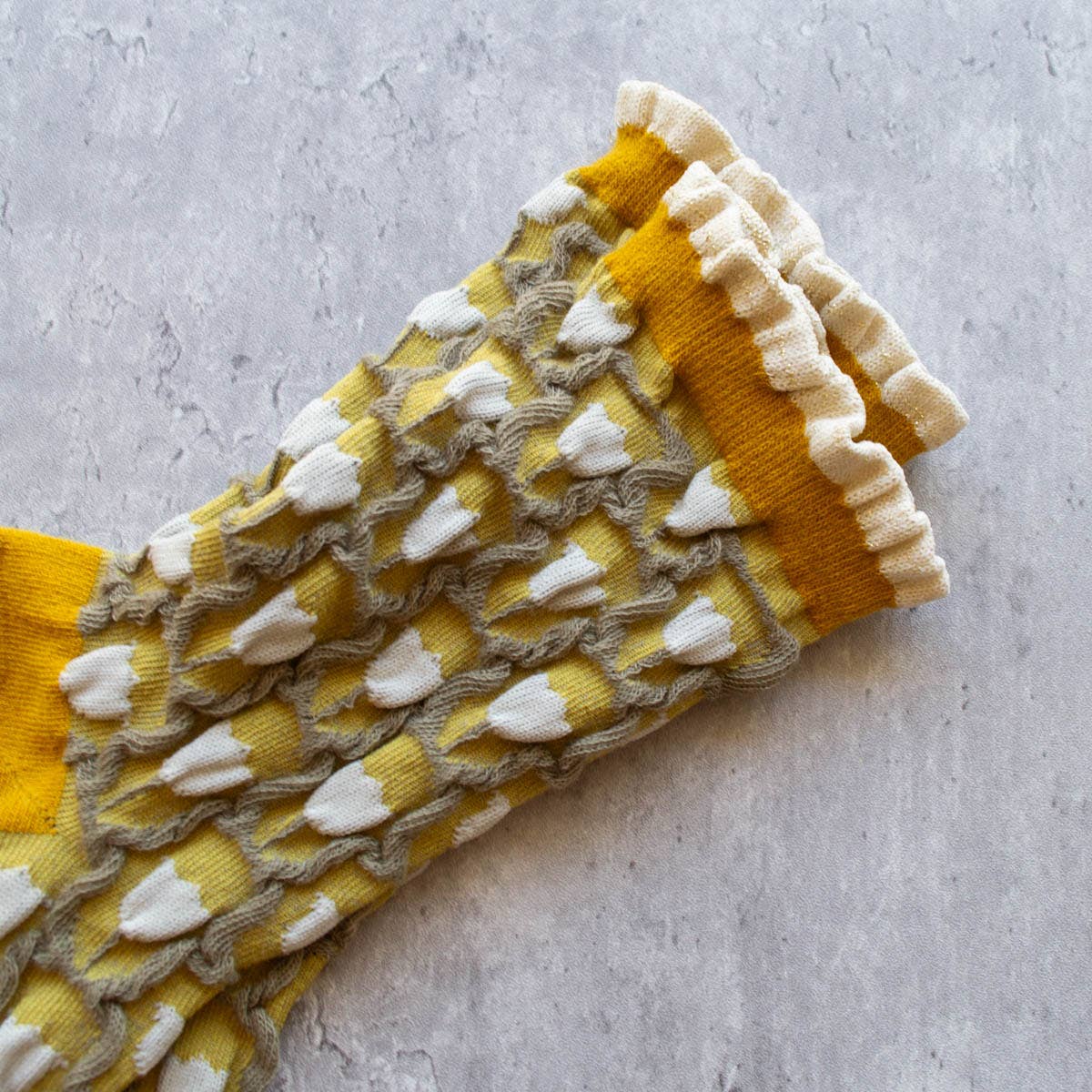 Romantic Floral Socks: Cream/Blue