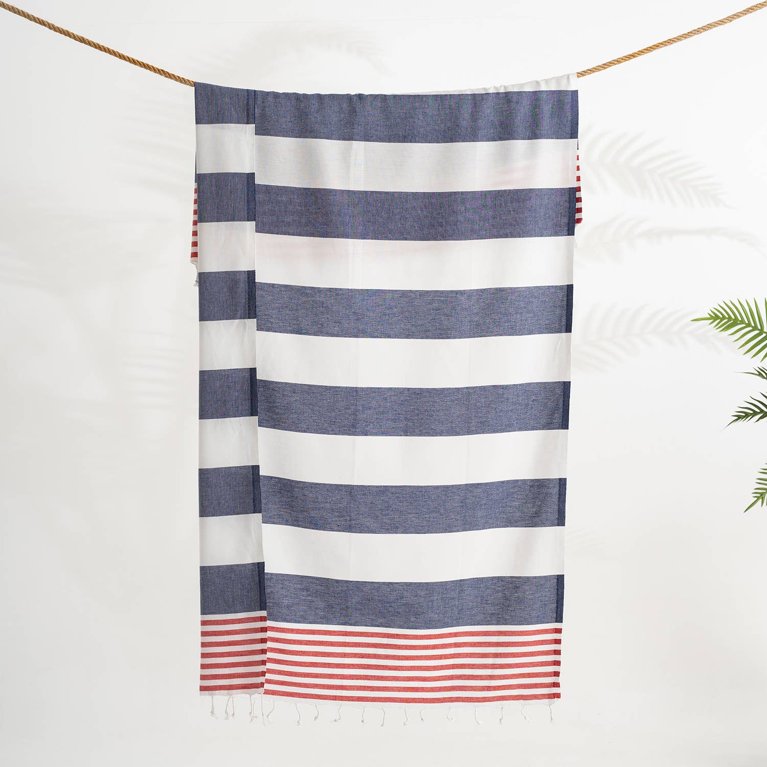 Light Weight 100% Cotton Beach Towels - Red/Navy