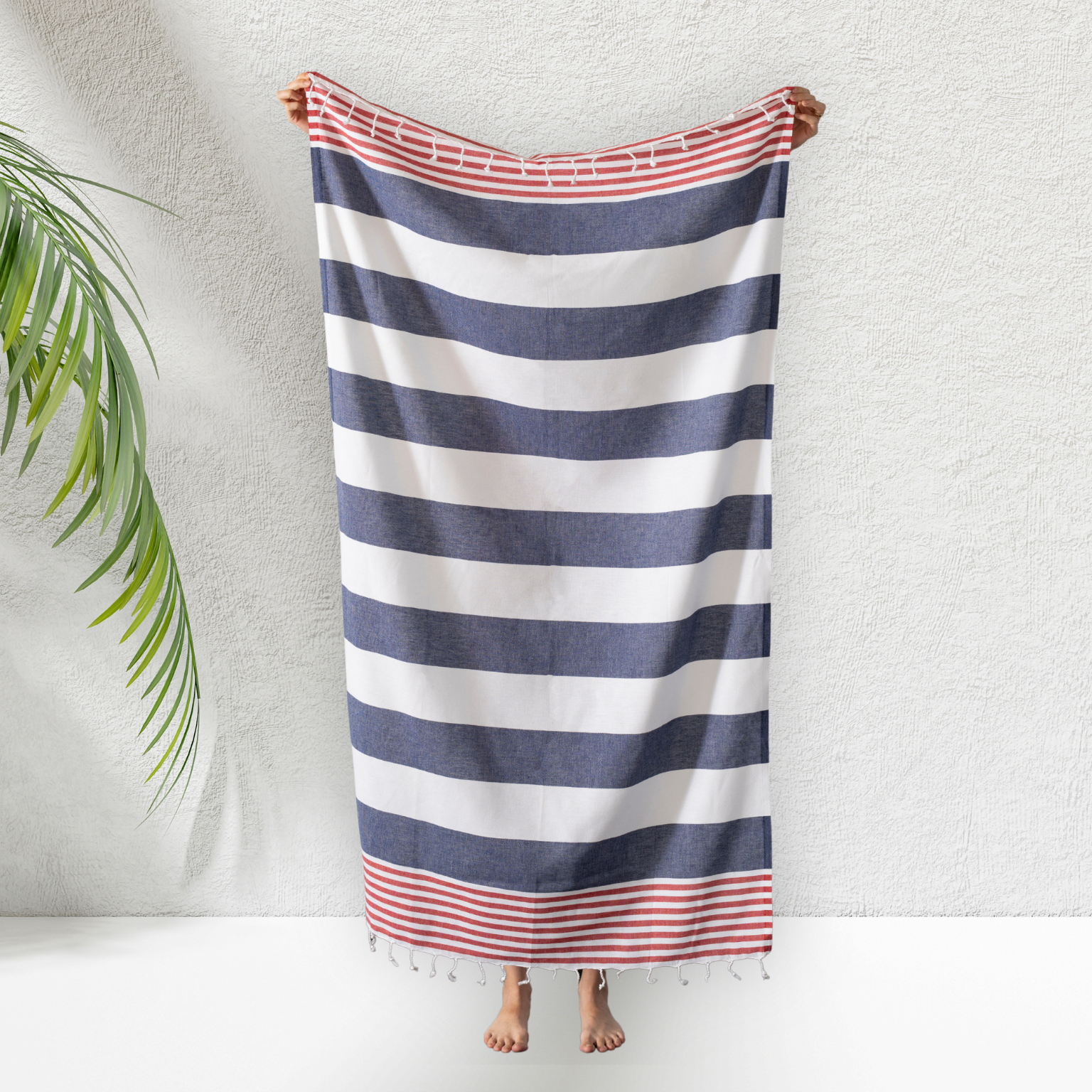 Light Weight 100% Cotton Beach Towels - Red/Navy