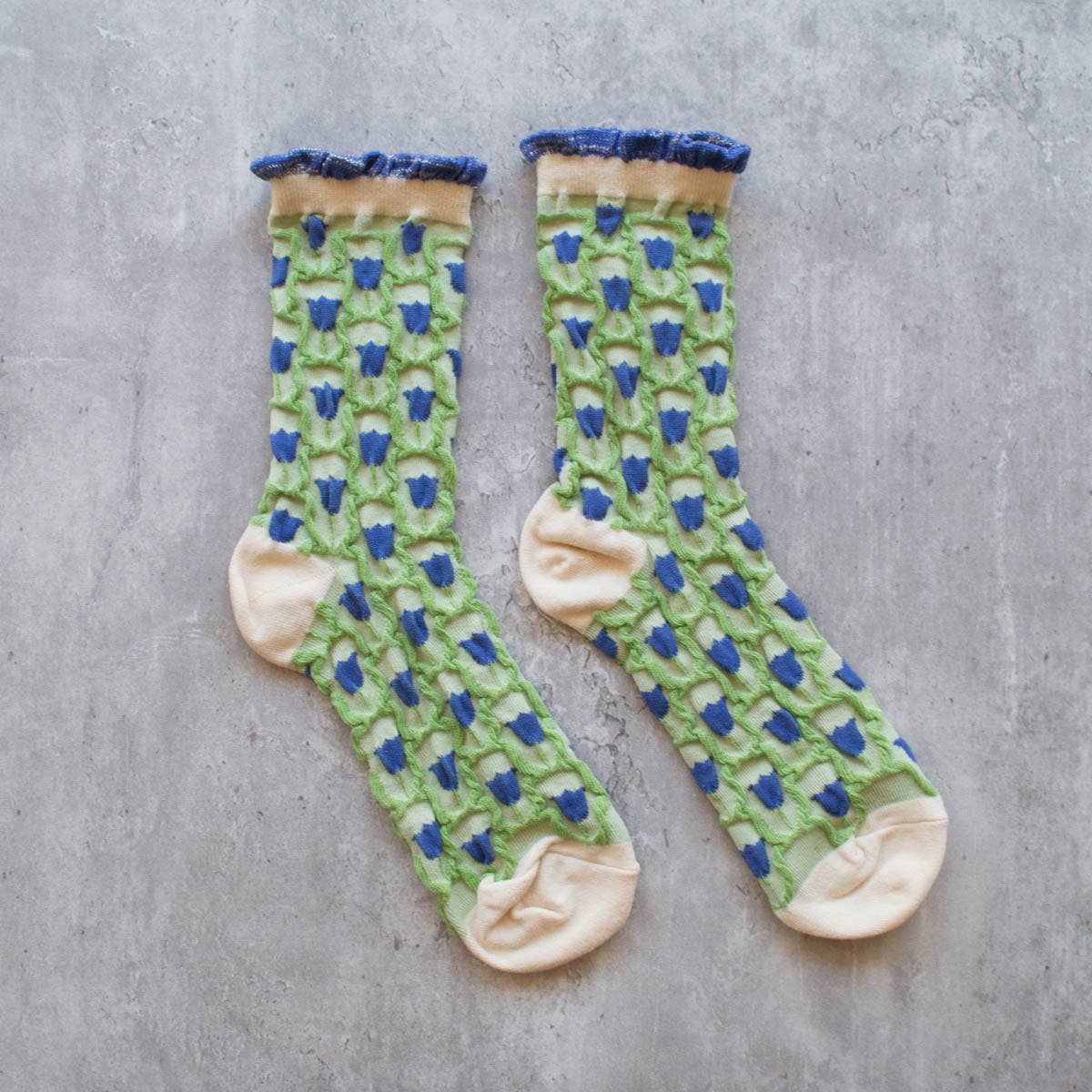 Romantic Floral Socks: Cream/Blue