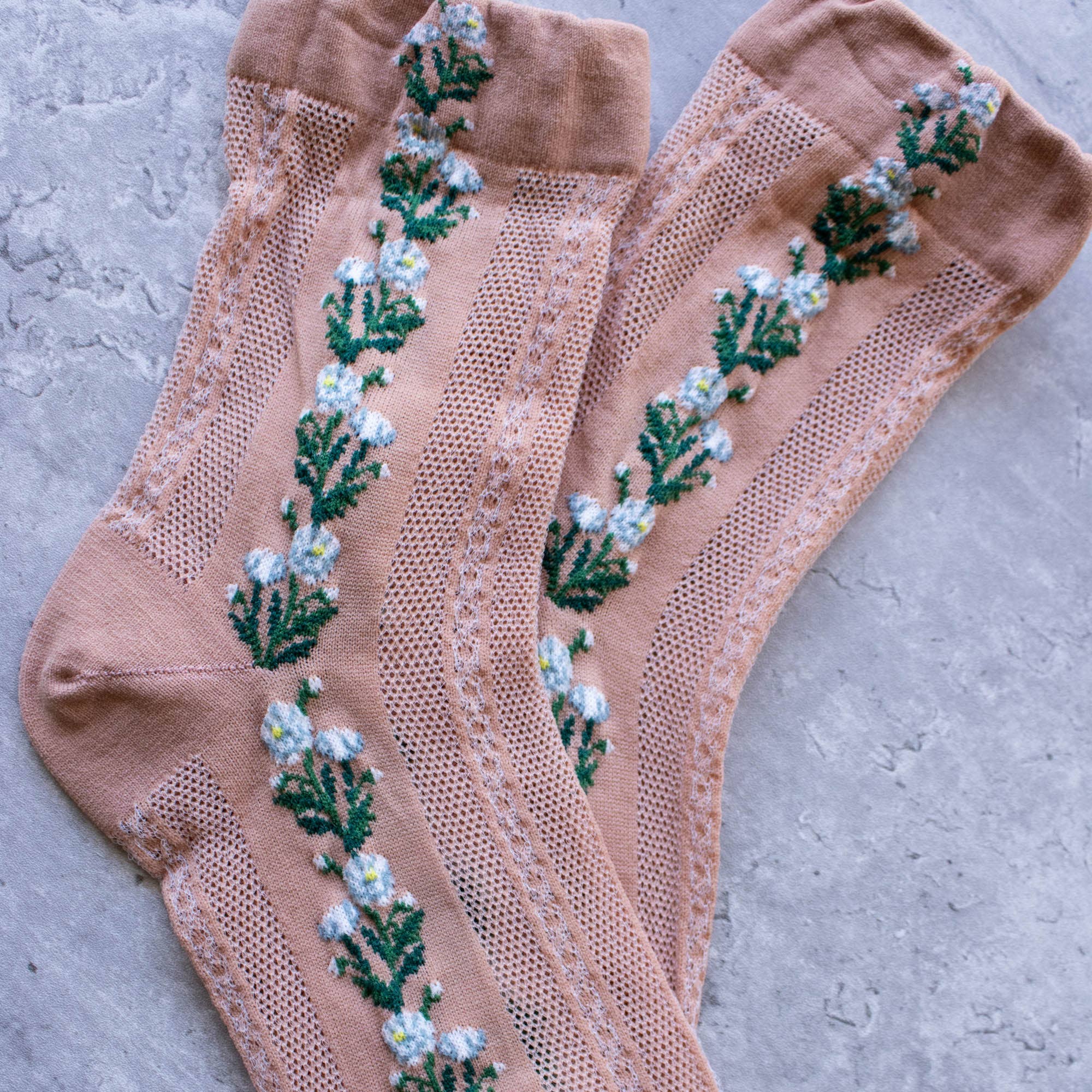Floral Mesh casual socks: Beige