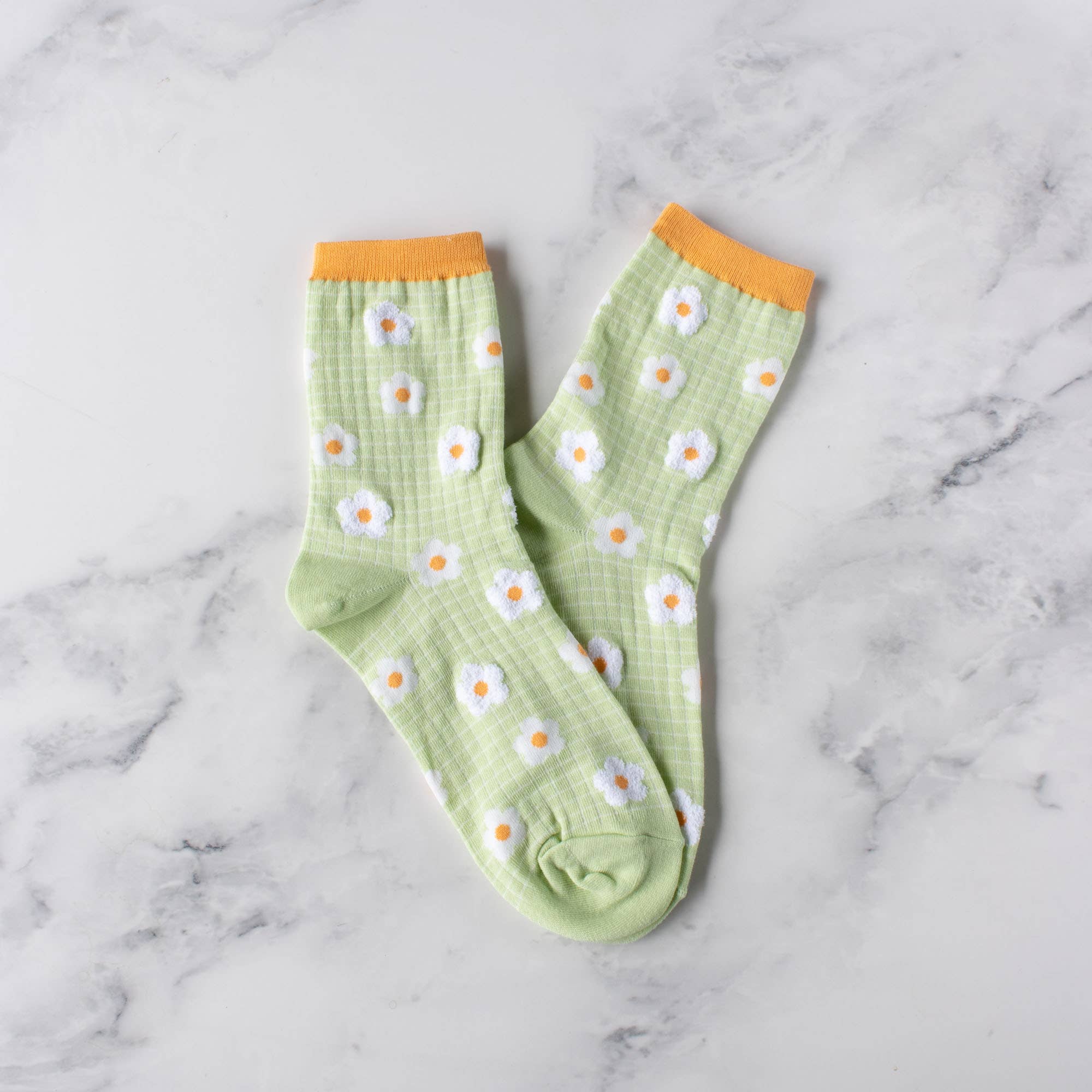 Spring Blooming Flower Casual Socks: Lime