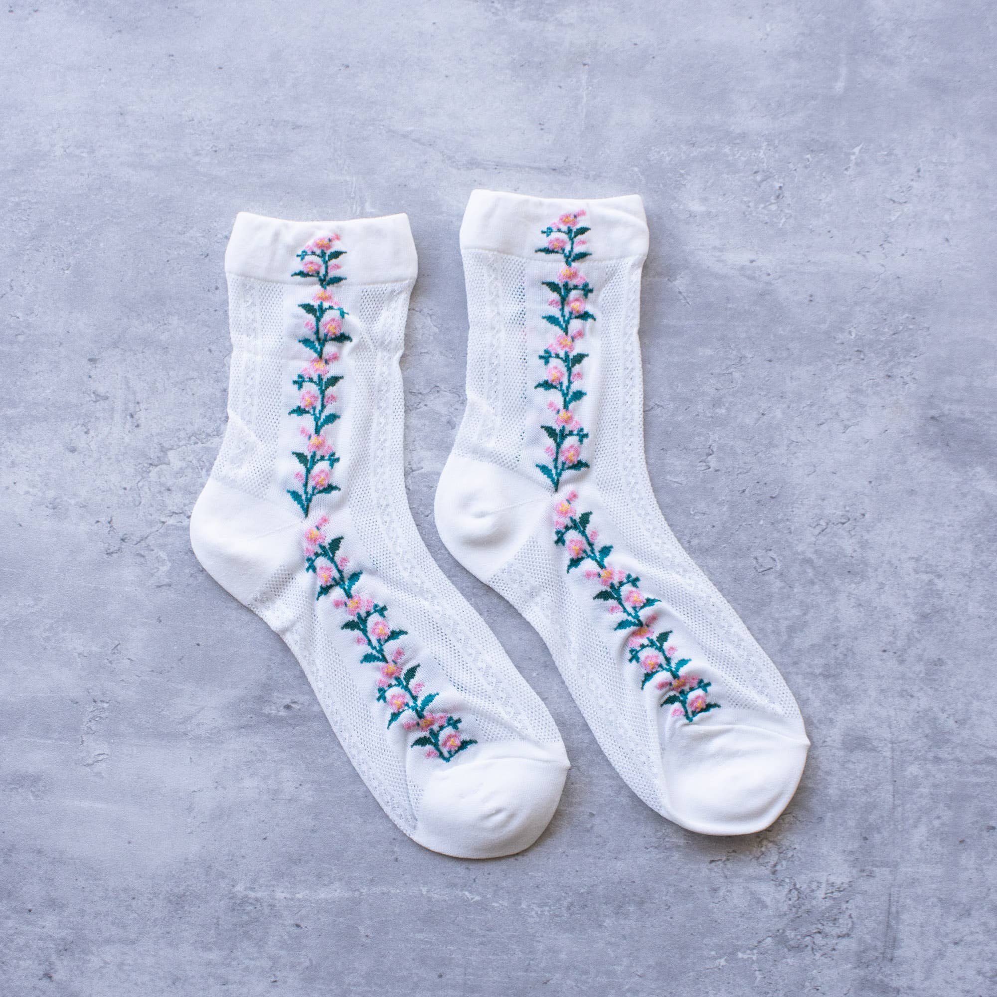 Floral Mesh casual socks: Beige