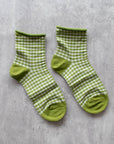 Picnic Mid Crew Socks: Oatmeal Red