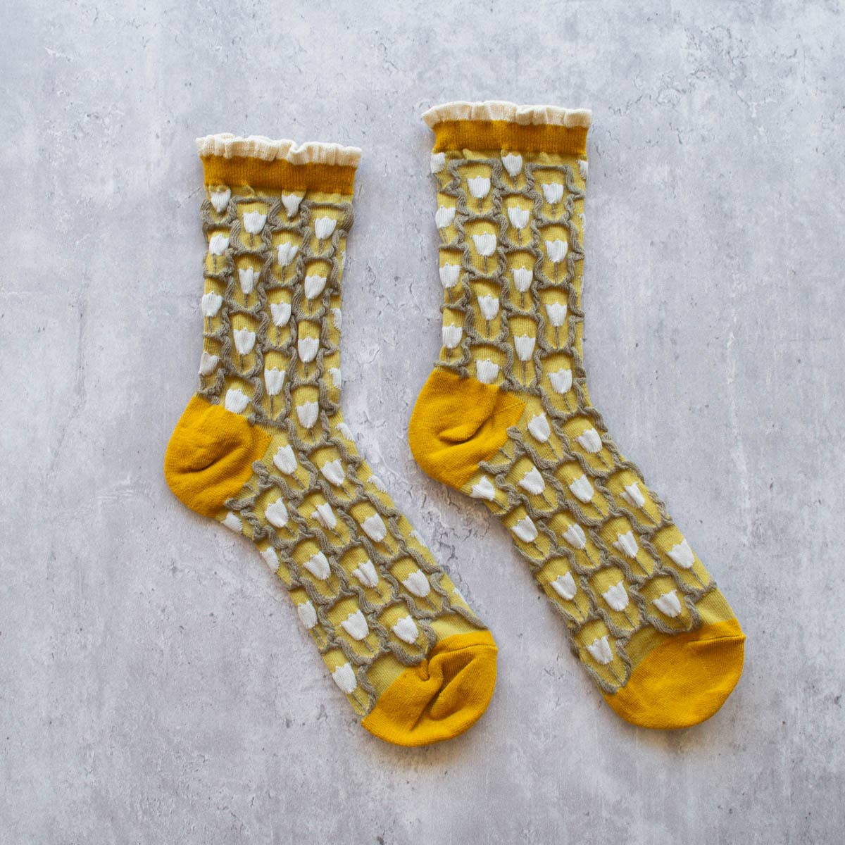 Romantic Floral Socks: Cream/Blue