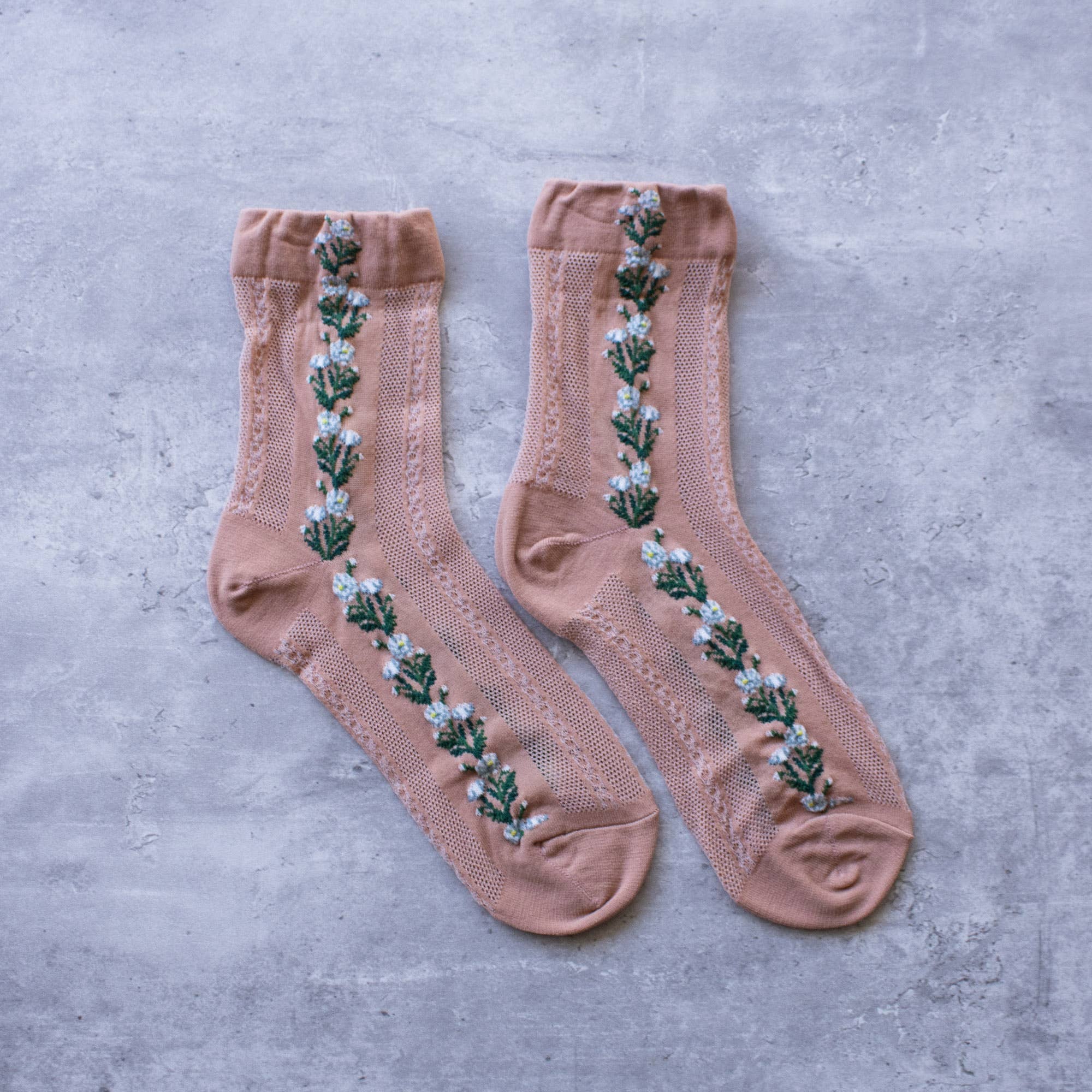 Floral Mesh casual socks: Beige