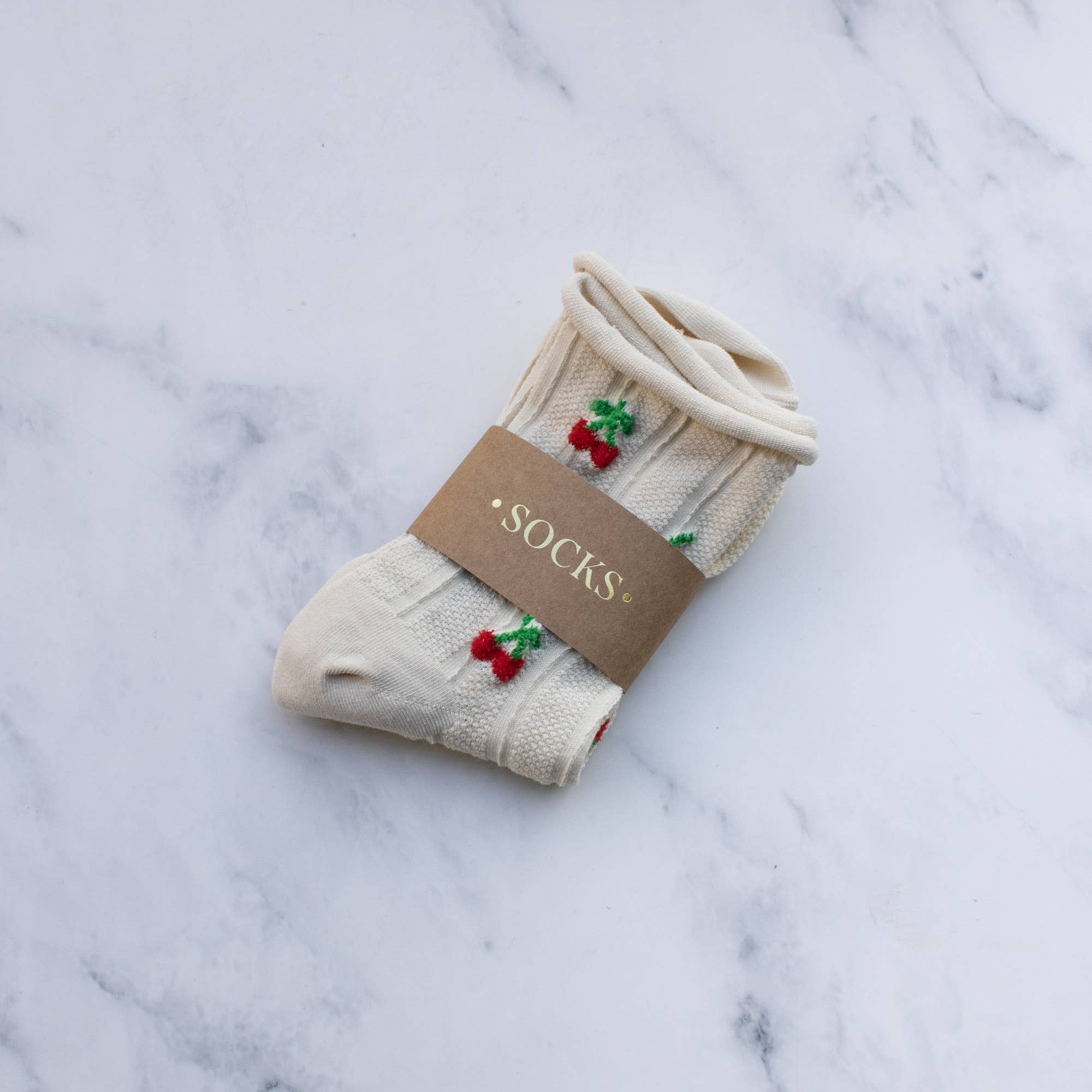Women's Vintage Cherry Socks: Oatmeal/Cherry