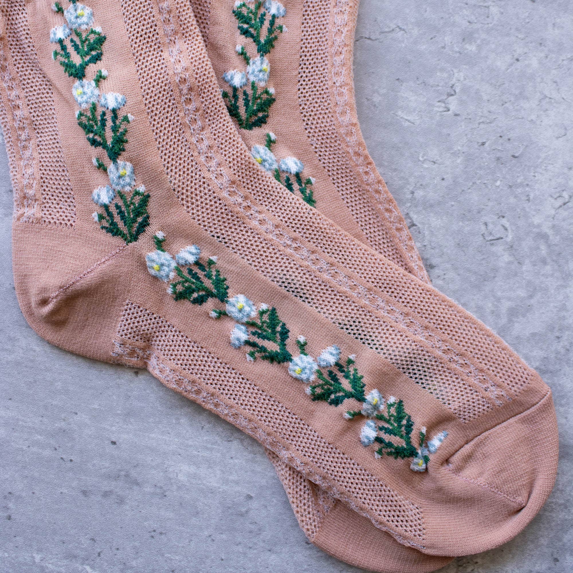 Floral Mesh casual socks: Beige