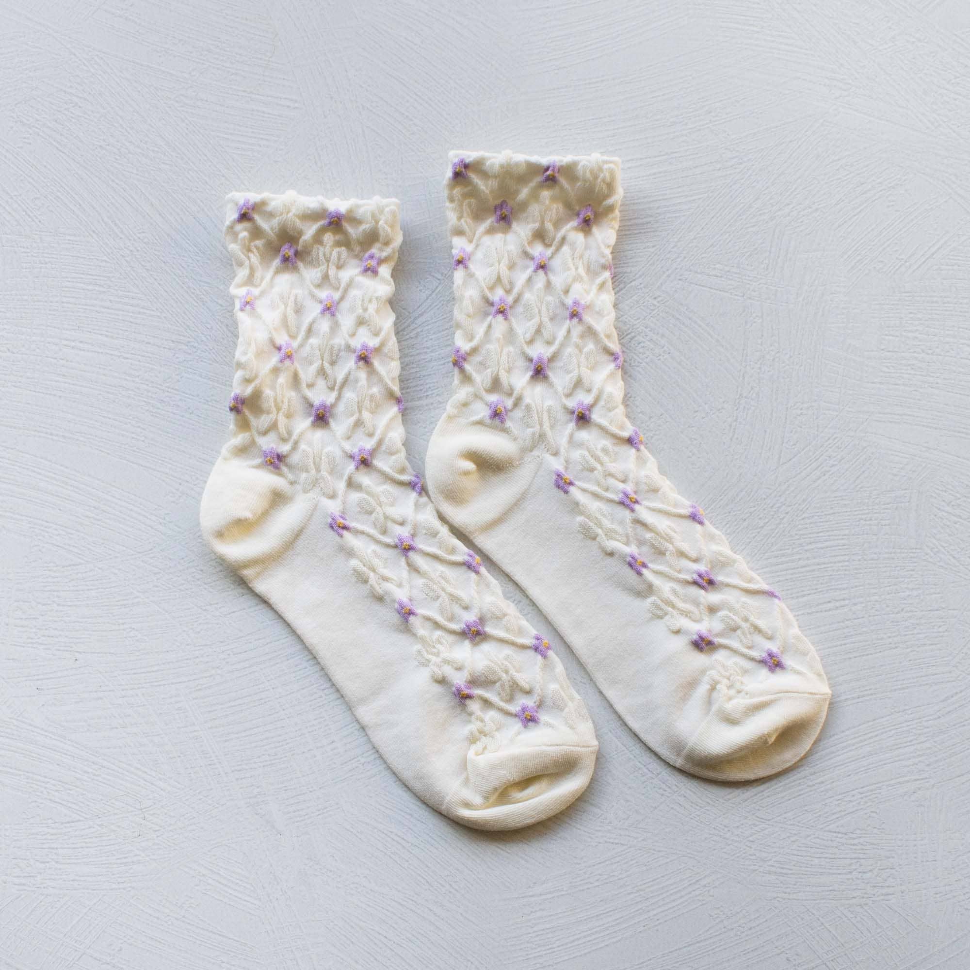 Blossom Casual Socks: Lilac/Ivory