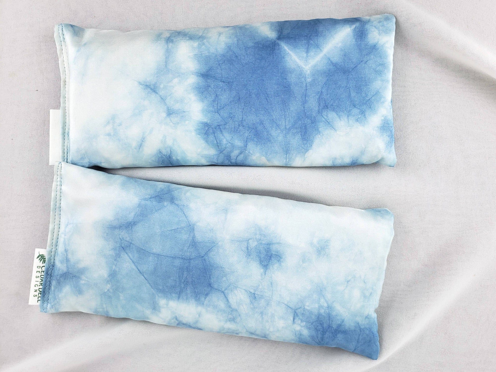 Naturally Dyed Silk Eye Pillow with Organic Filling: Multicolor Speckes