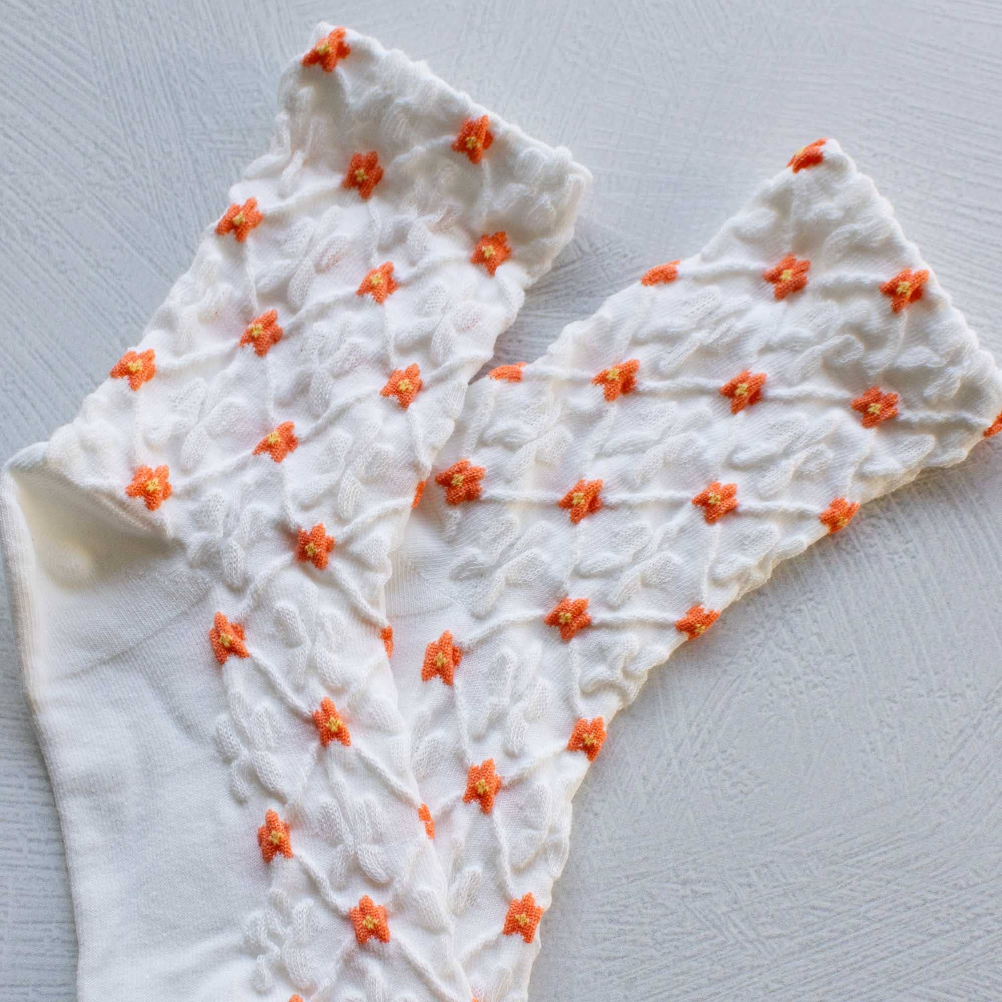 Blossom Casual Socks: Lilac/Ivory
