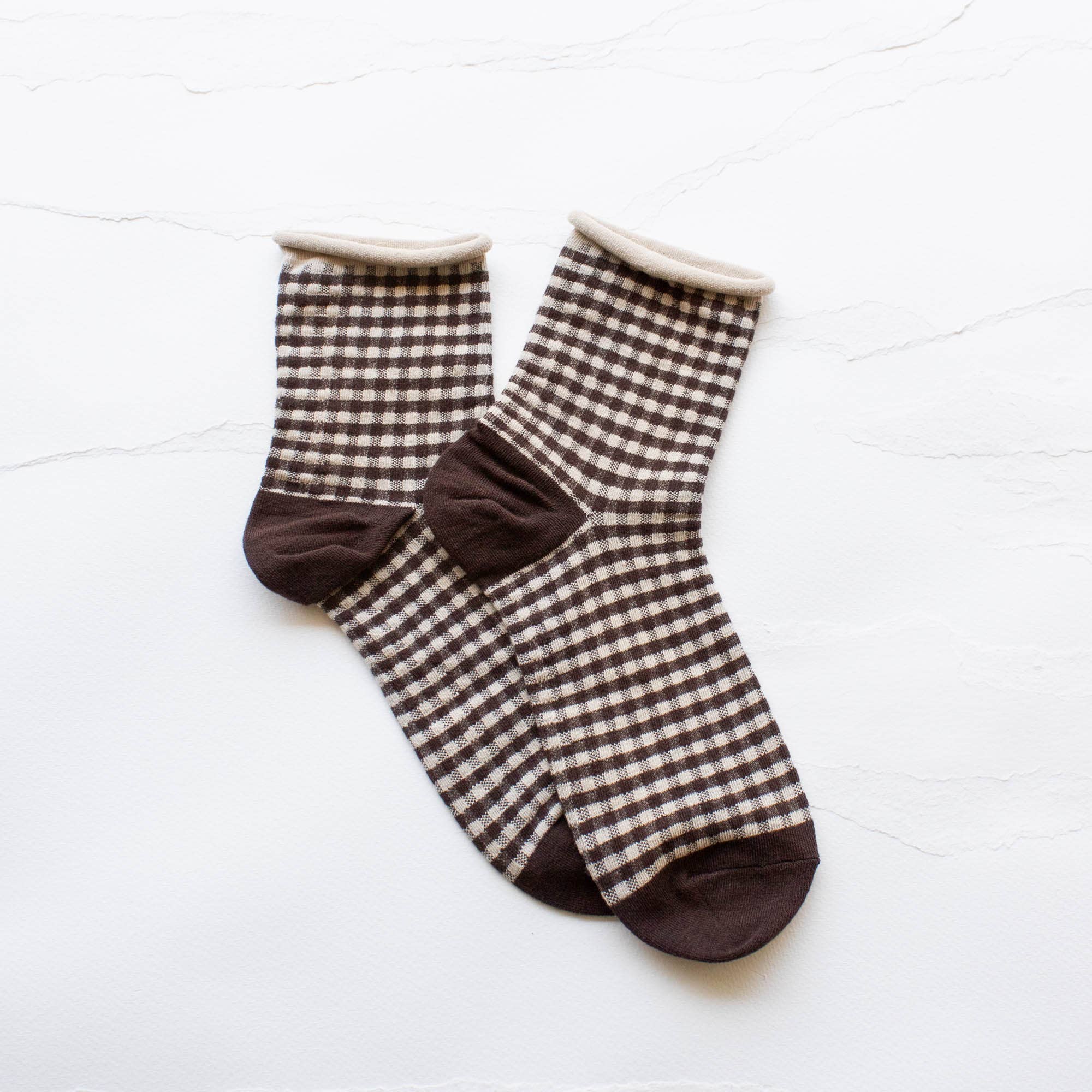 Picnic Mid Crew Socks: Oatmeal Red