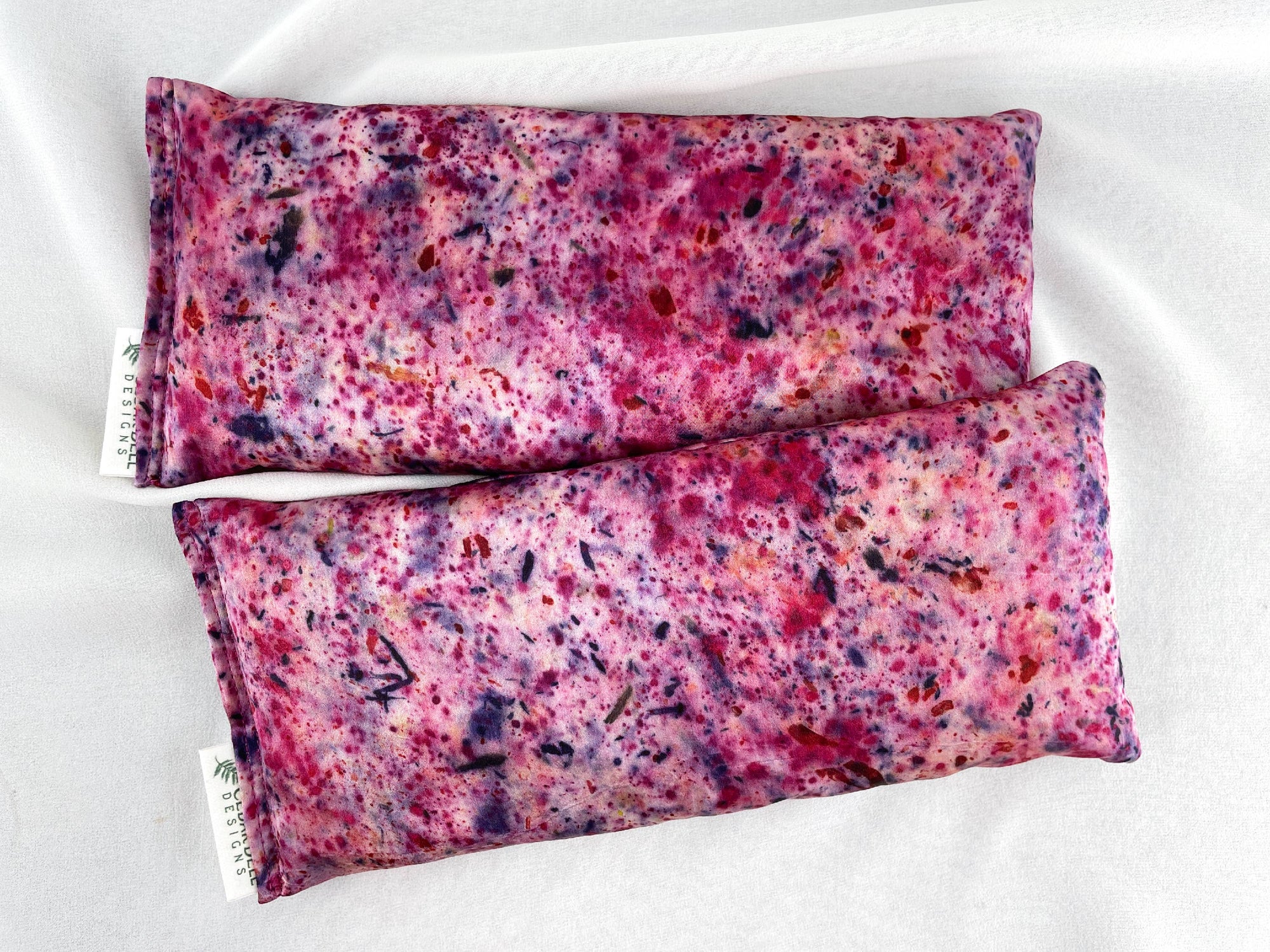 Naturally Dyed Silk Eye Pillow with Organic Filling: Multicolor Speckes