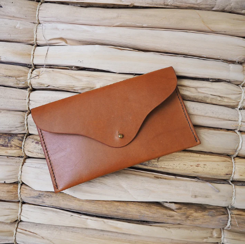 Mia Clutch - Carmel