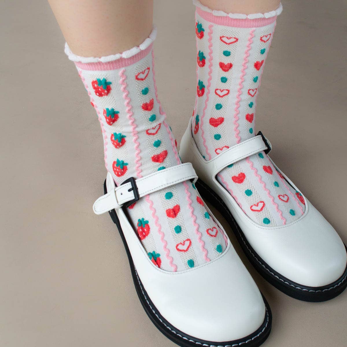 Retro Strawberry Casual Socks: Blue/Strawberry