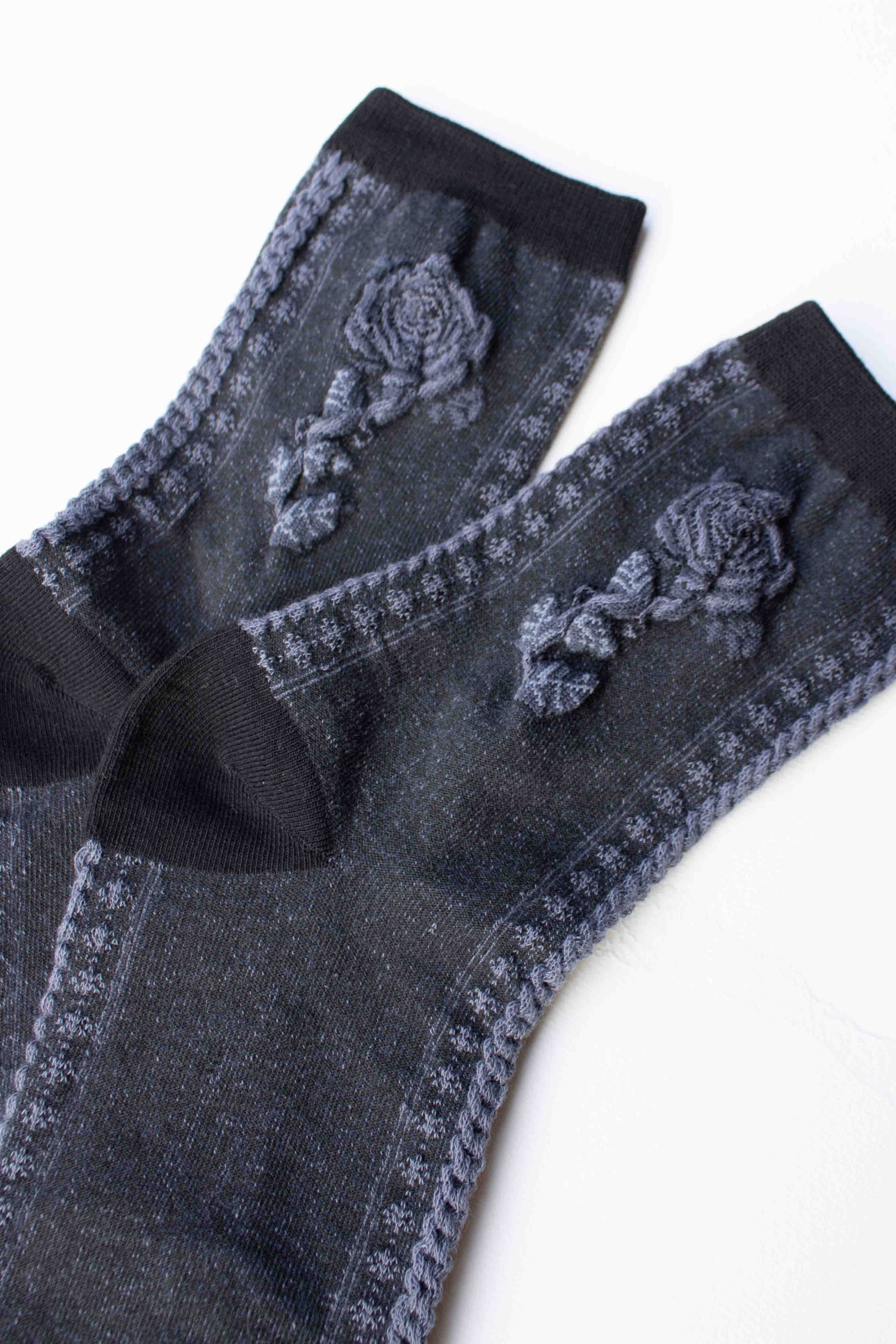 Rose Cotton Blend Socks: Grey