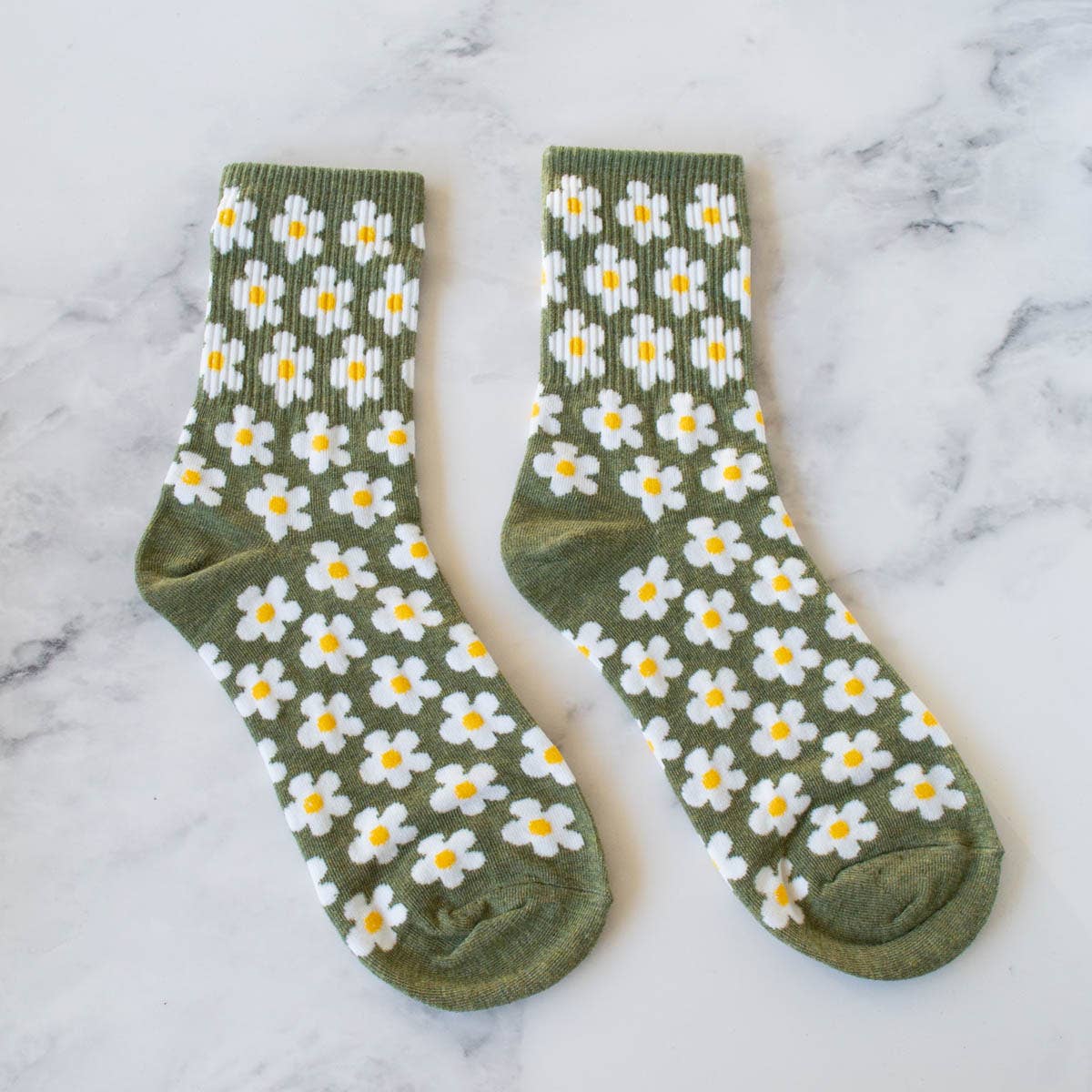 Full of Daisy Casual Socks: Rust